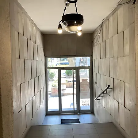 Skadarlija Square * Belgrado